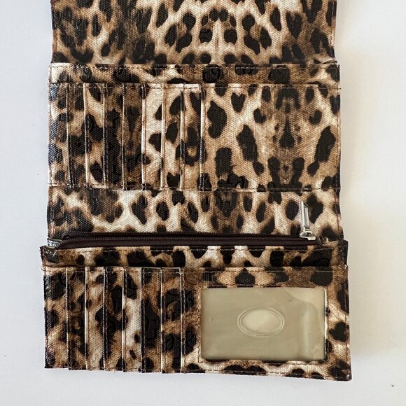Guess Vera Cruz SLG Cheetah Tri-fold Wallet, SC306166 Coated, VGC! - Picture 6 of 14